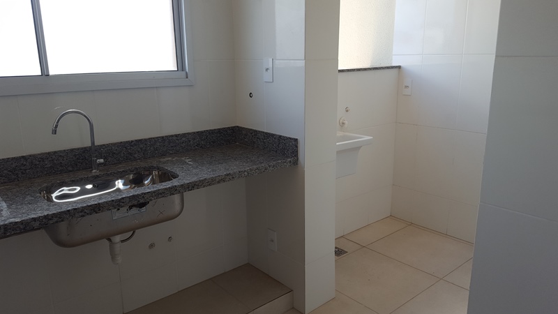 Apartamento à venda com 3 quartos, 77m² - Foto 6