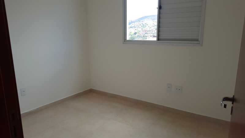 Apartamento à venda com 3 quartos, 77m² - Foto 11