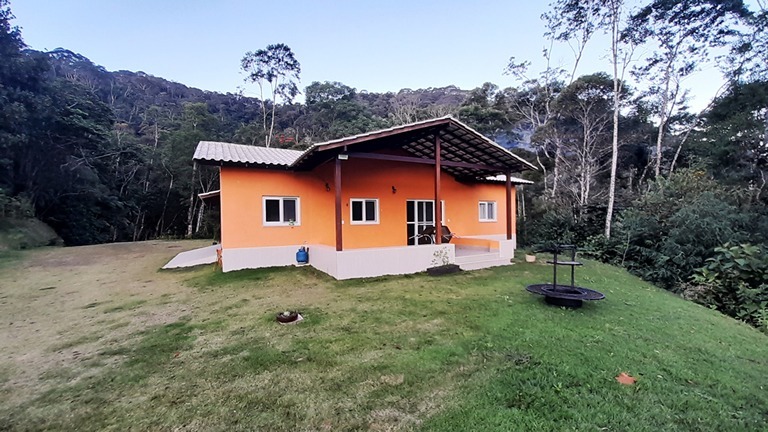 Casa à venda com 2 quartos, 130m² - Foto 4