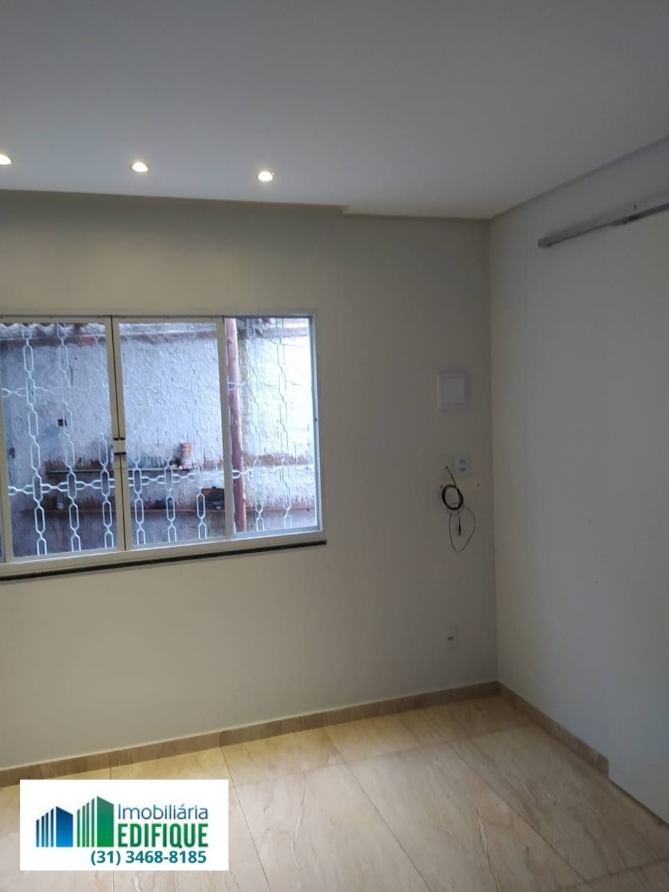 Casa à venda com 2 quartos, 245m² - Foto 8