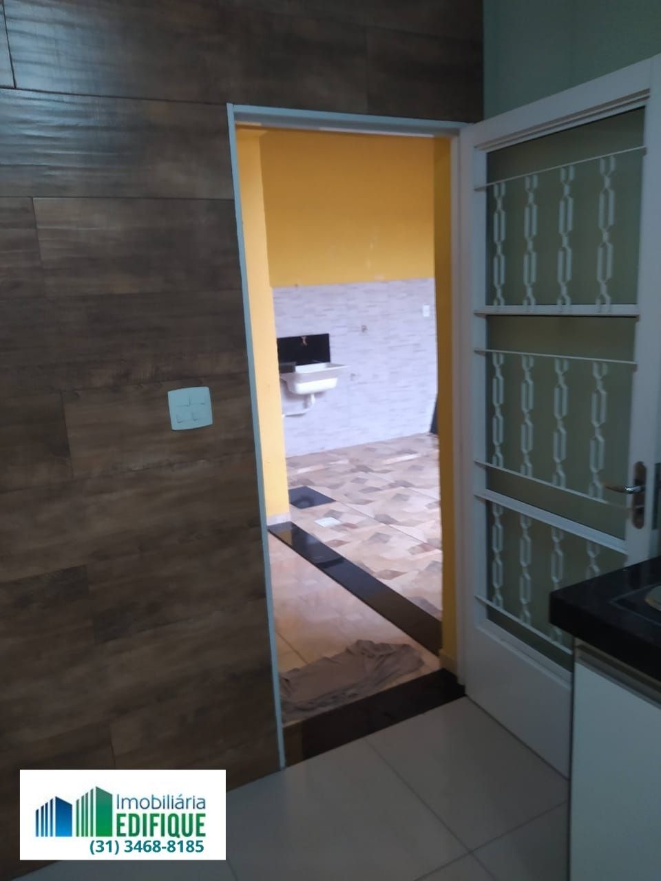 Casa à venda com 2 quartos, 245m² - Foto 5