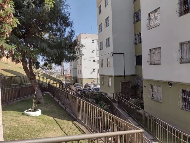 Apartamento à venda com 2 quartos, 47m² - Foto 4