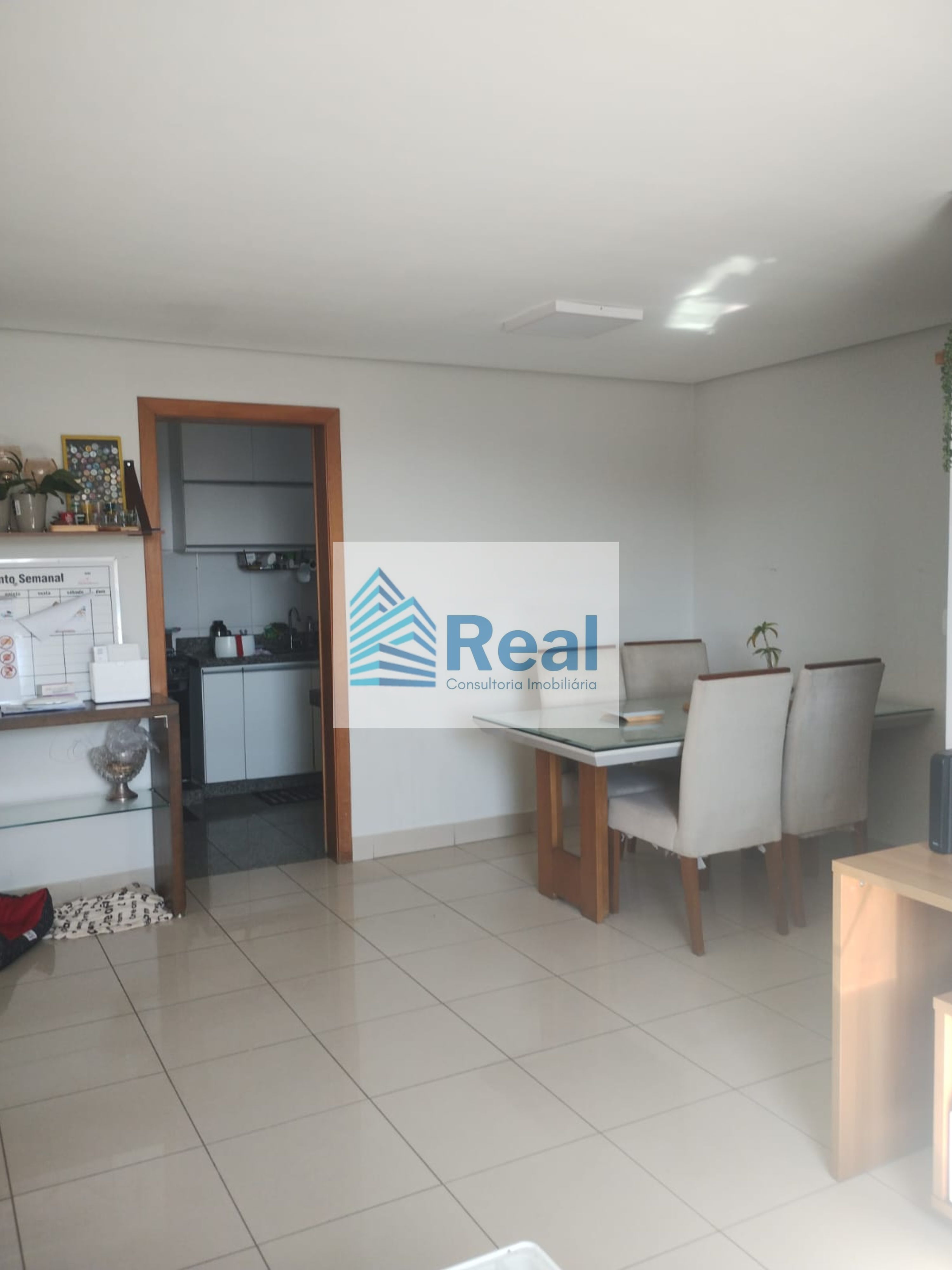 Apartamento à venda com 3 quartos, 95m² - Foto 14