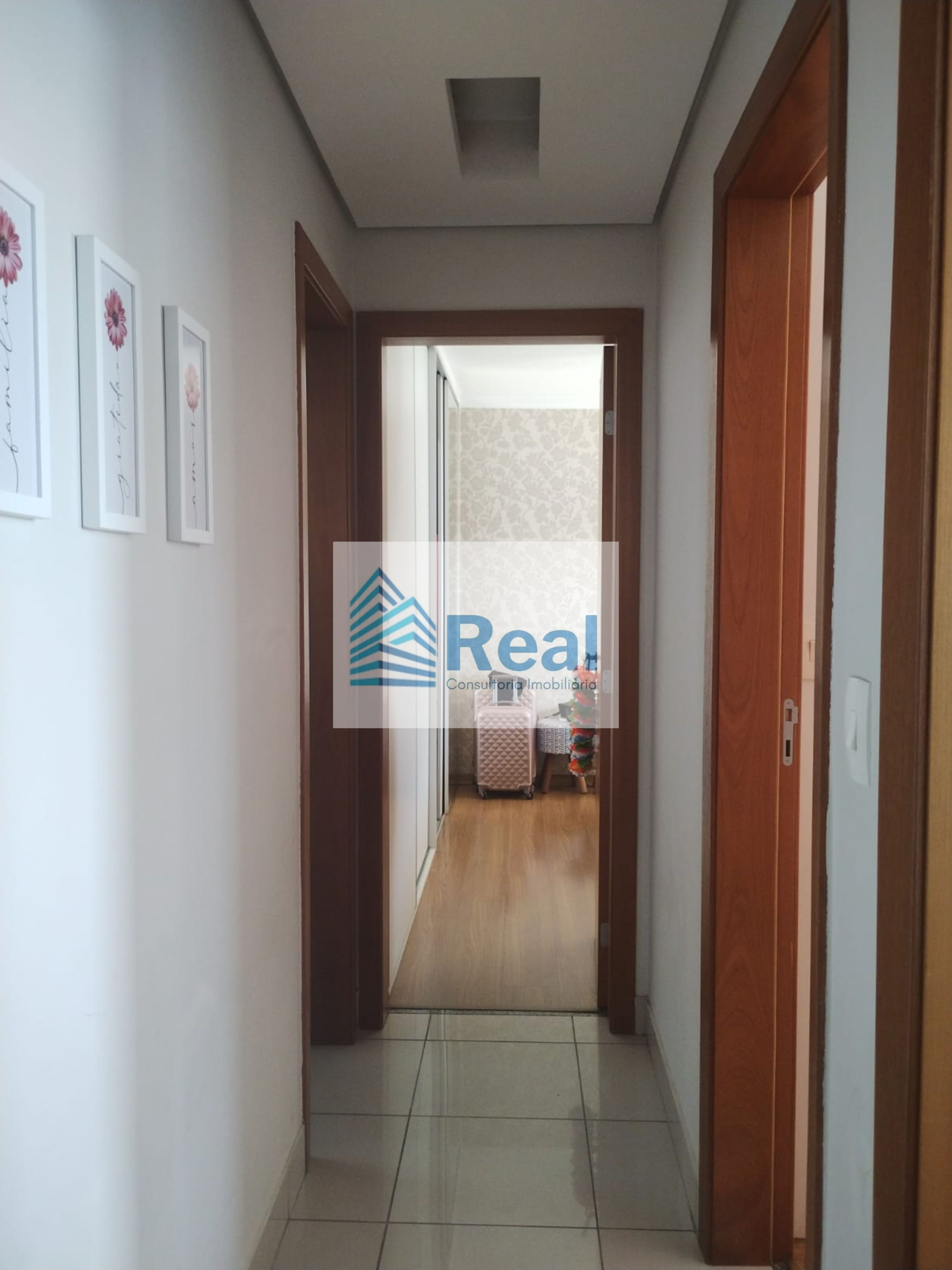 Apartamento à venda com 3 quartos, 95m² - Foto 19