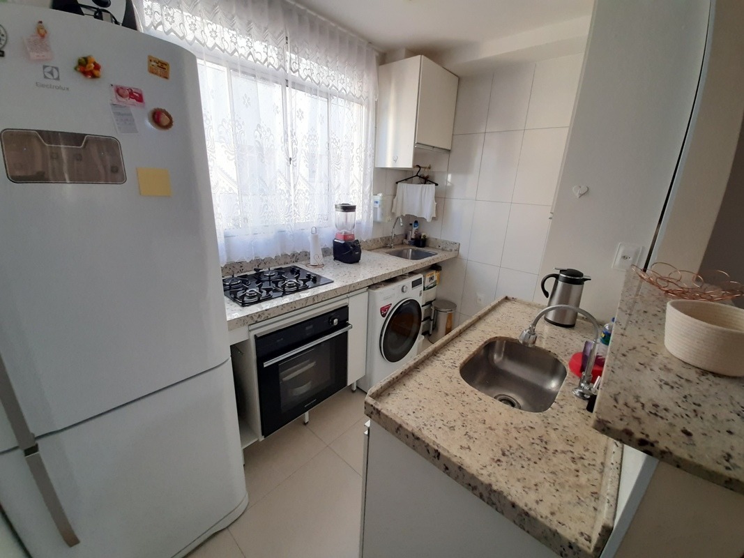 Apartamento à venda com 3 quartos, 54m² - Foto 6