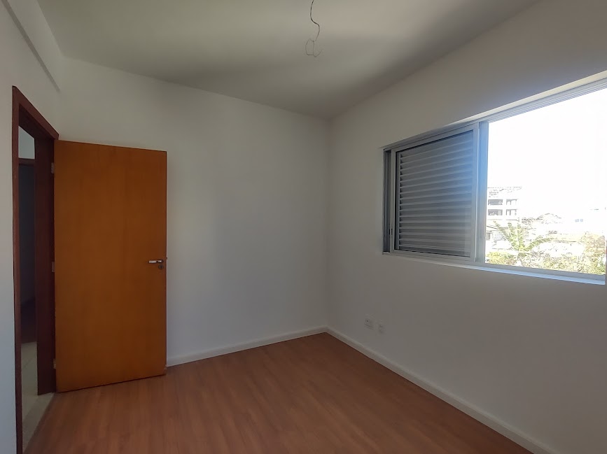 Apartamento à venda com 3 quartos, 112m² - Foto 17