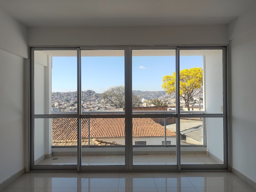 Apartamento à venda com 3 quartos, 112m² - Foto 6