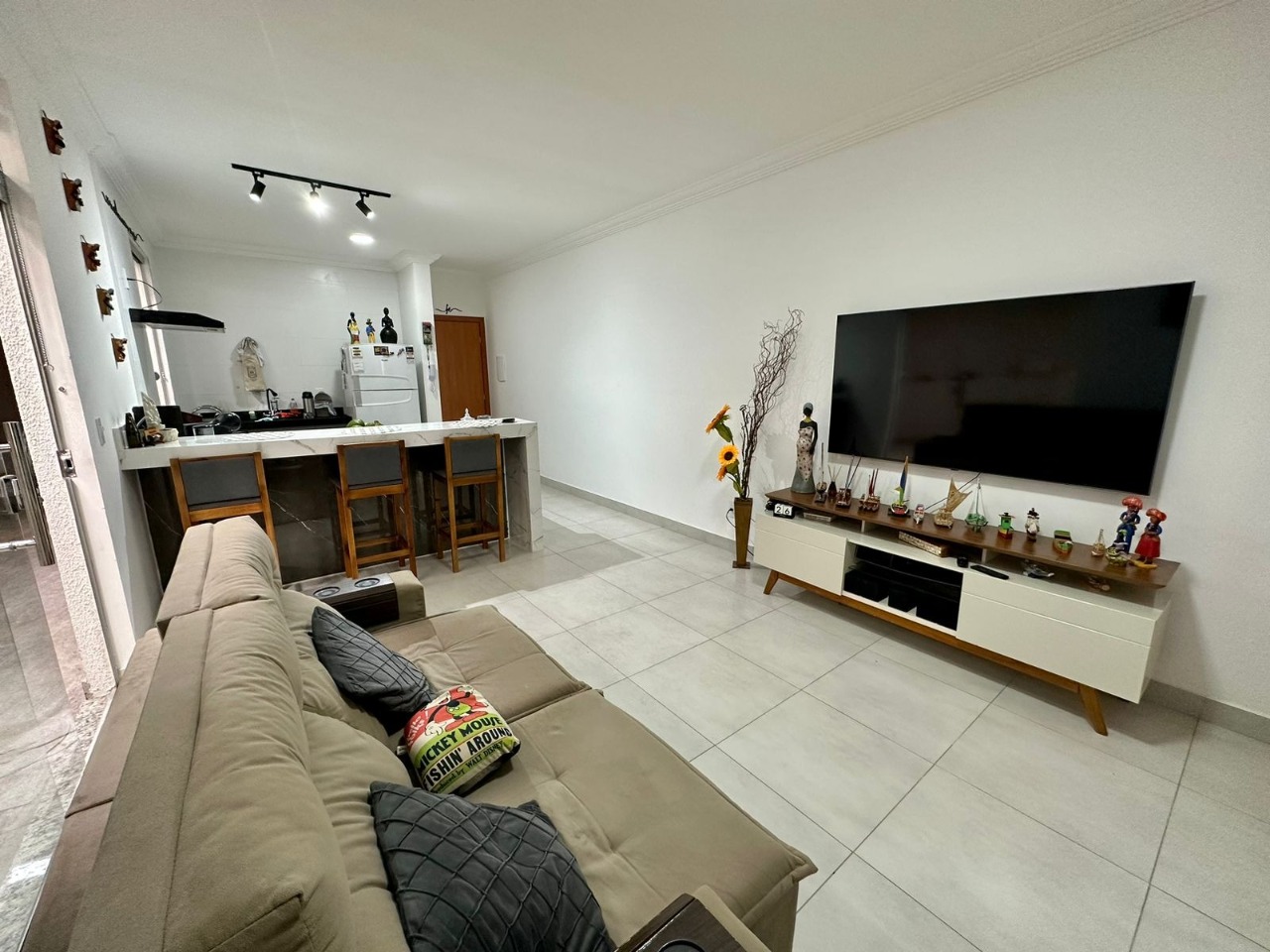 Apartamento à venda com 2 quartos, 128m² - Foto 3