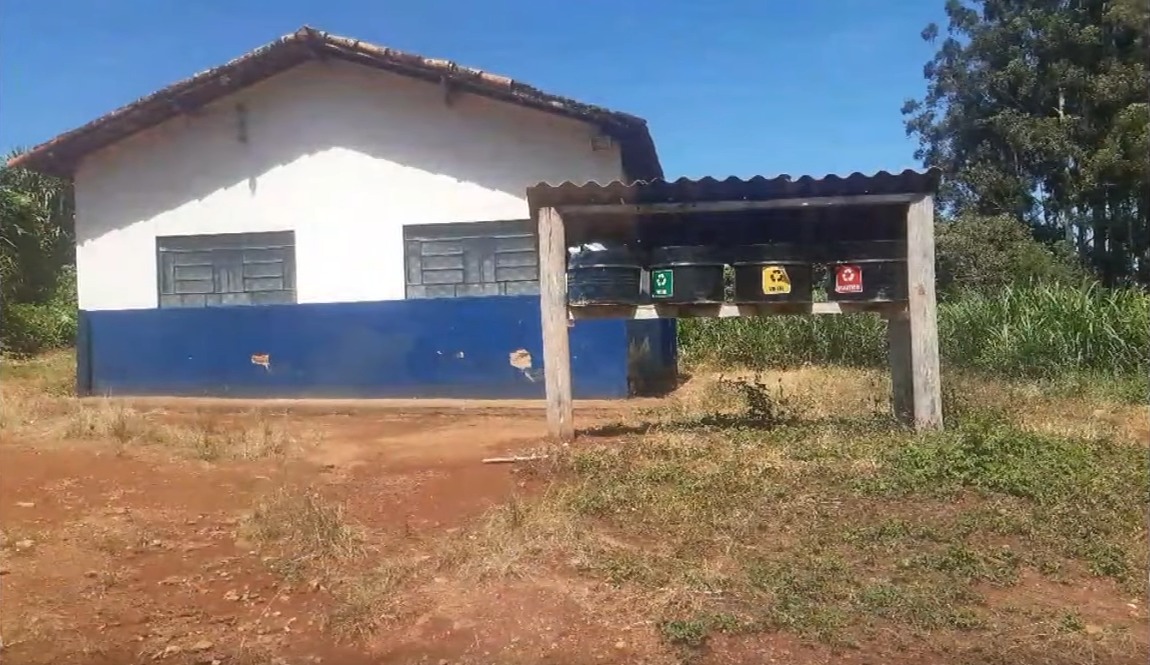 Chácara à venda com 3 quartos, 3970000m² - Foto 13