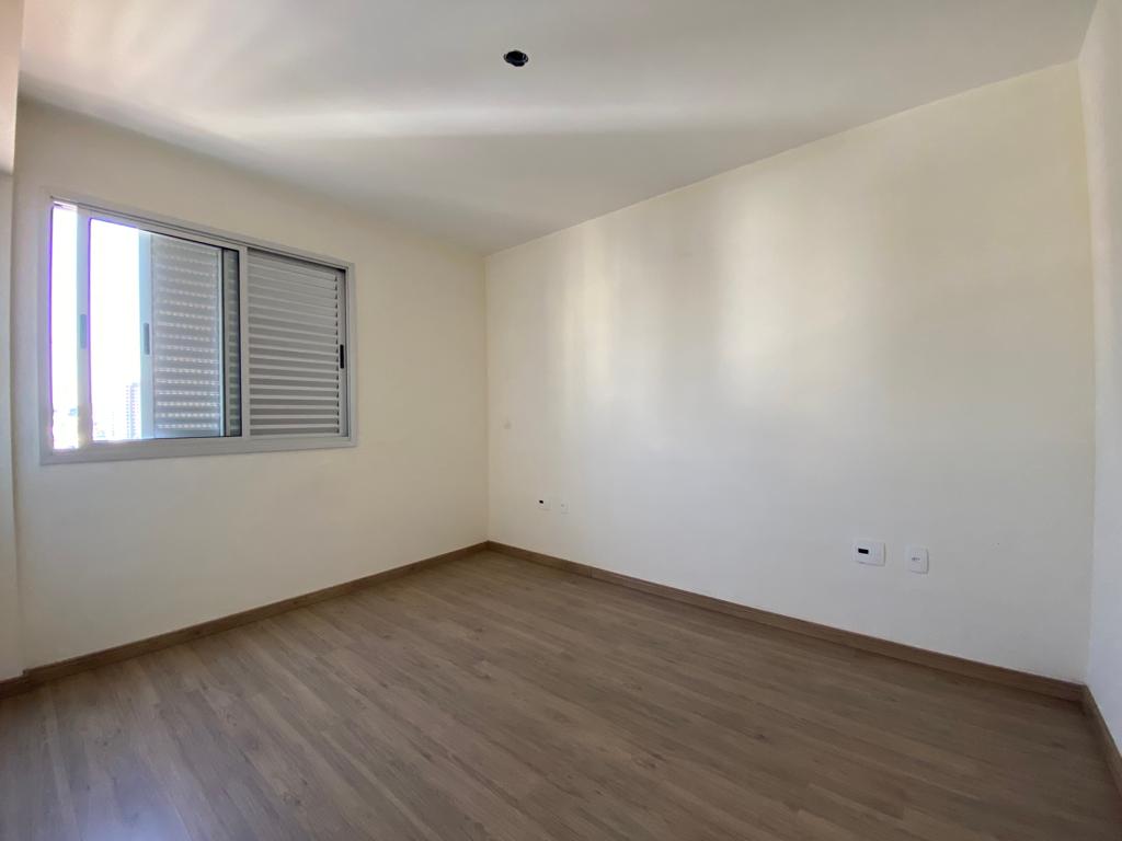 Apartamento à venda com 4 quartos, 110m² - Foto 6