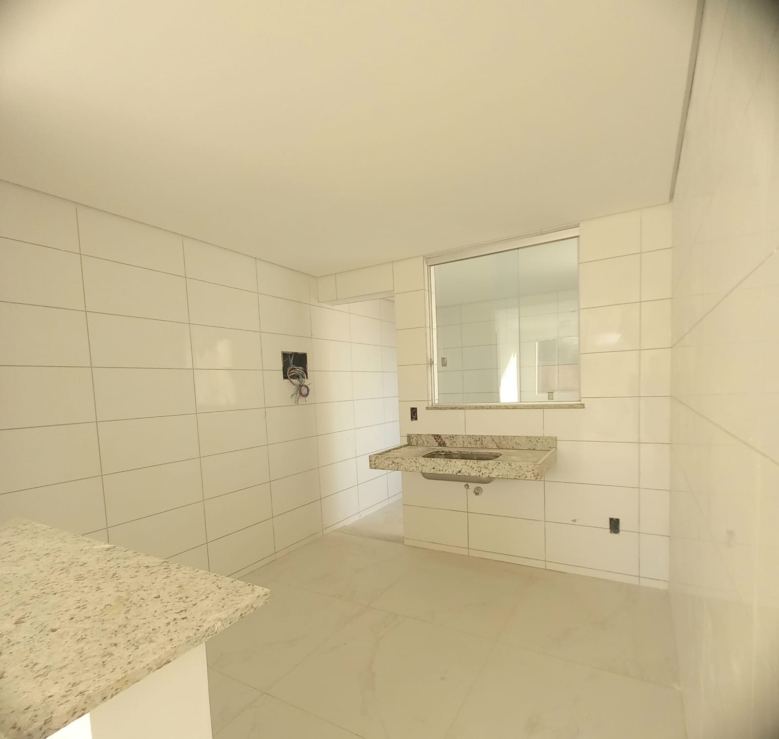 Apartamento à venda com 2 quartos, 62m² - Foto 5