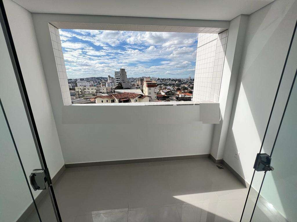 Apartamento à venda com 3 quartos, 75m² - Foto 6