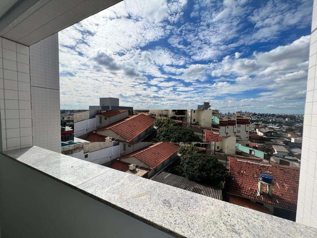 Apartamento à venda com 3 quartos, 75m² - Foto 19