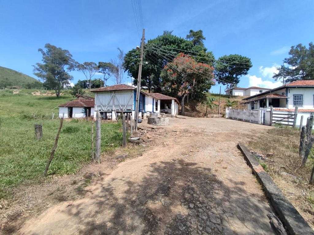 Chácara à venda com 4 quartos, 3270000m² - Foto 18