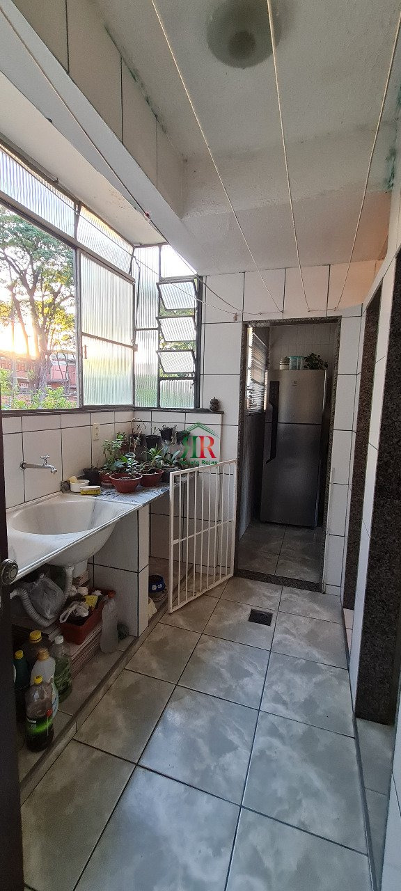 Apartamento à venda com 3 quartos, 90m² - Foto 18