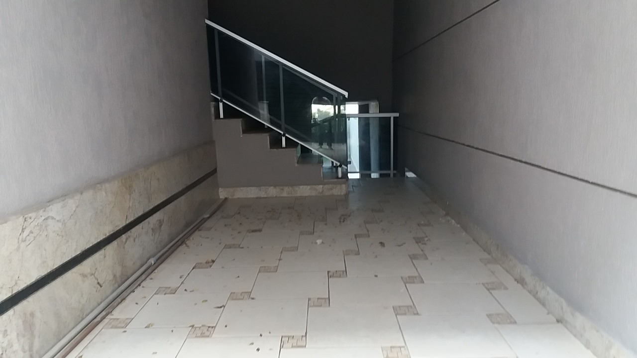 Casa à venda com 4 quartos, 250m² - Foto 8