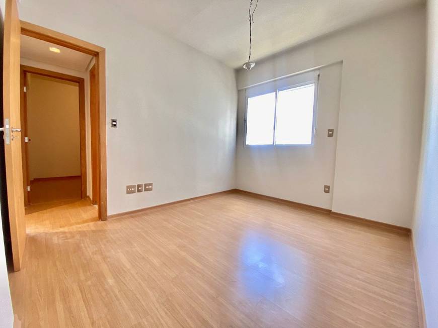 Apartamento à venda com 4 quartos, 163m² - Foto 17