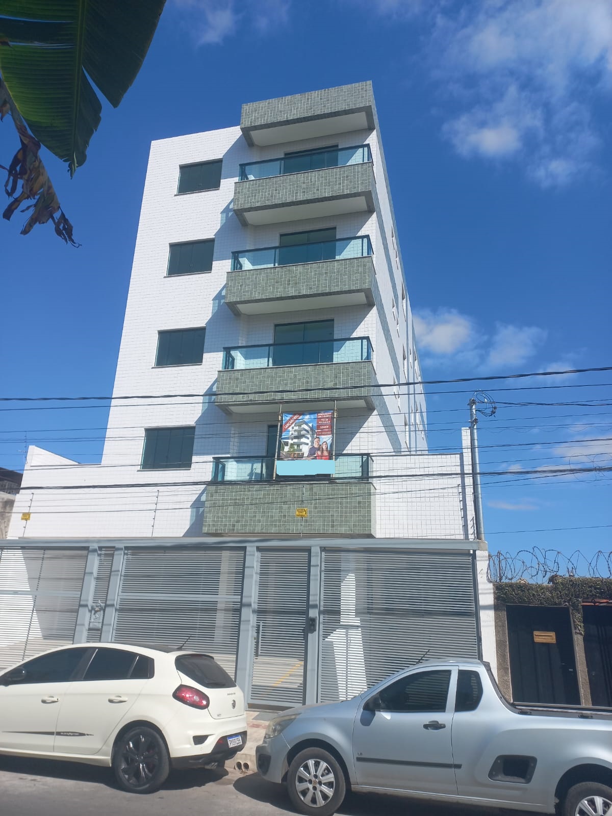 Apartamento à venda com 3 quartos, 78m² - Foto 1