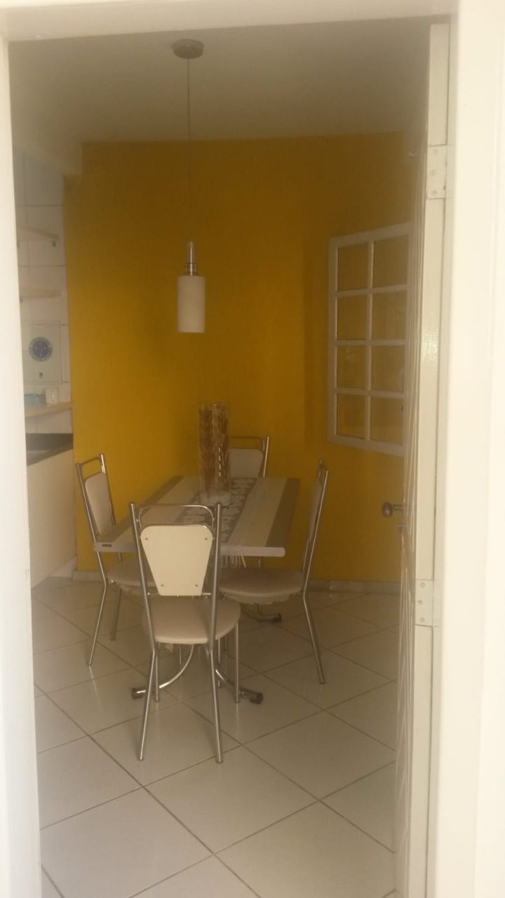 Casa à venda com 3 quartos, 250m² - Foto 6