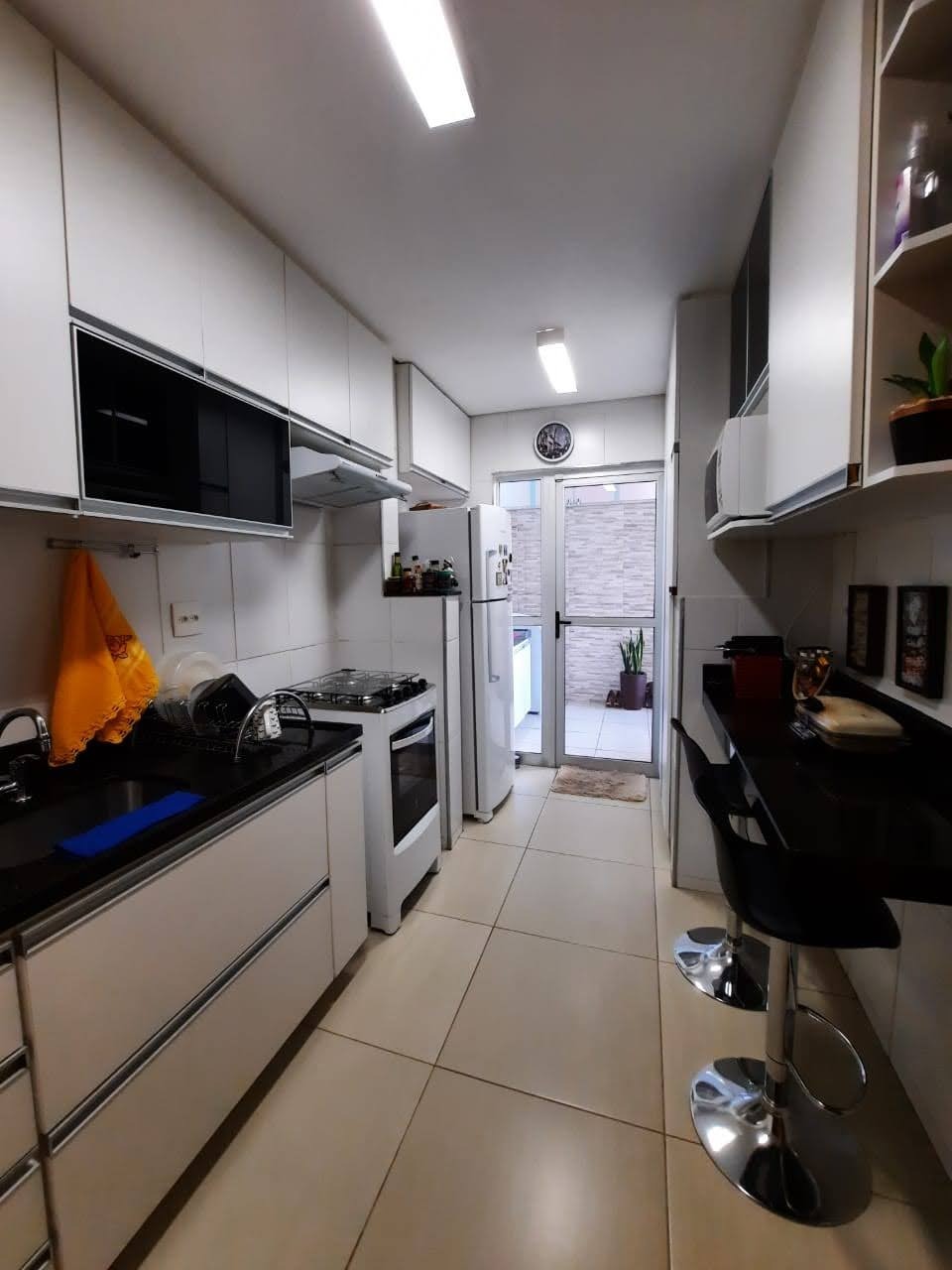 Apartamento à venda com 2 quartos, 102m² - Foto 7