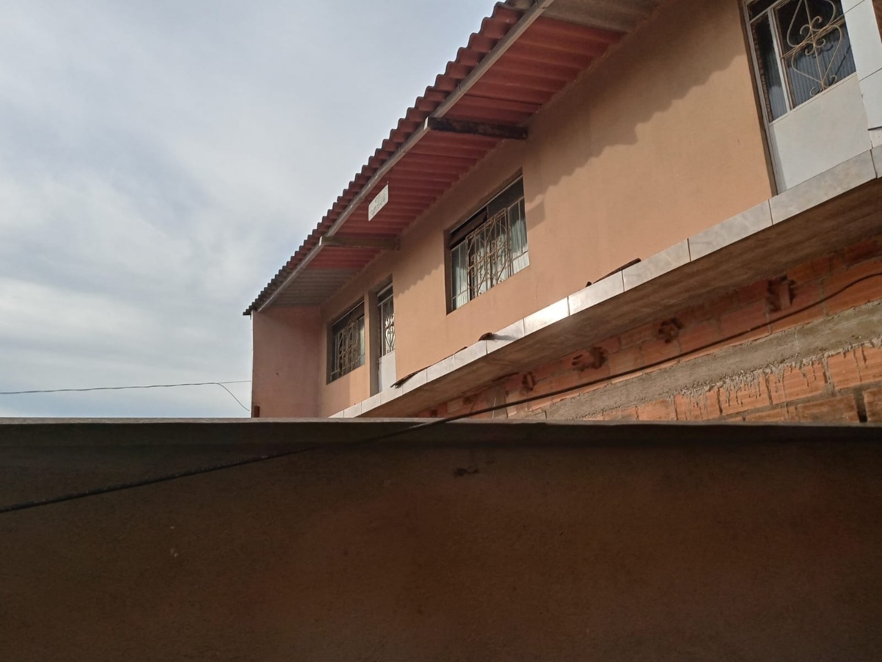 Casa à venda com 3 quartos, 360m² - Foto 8