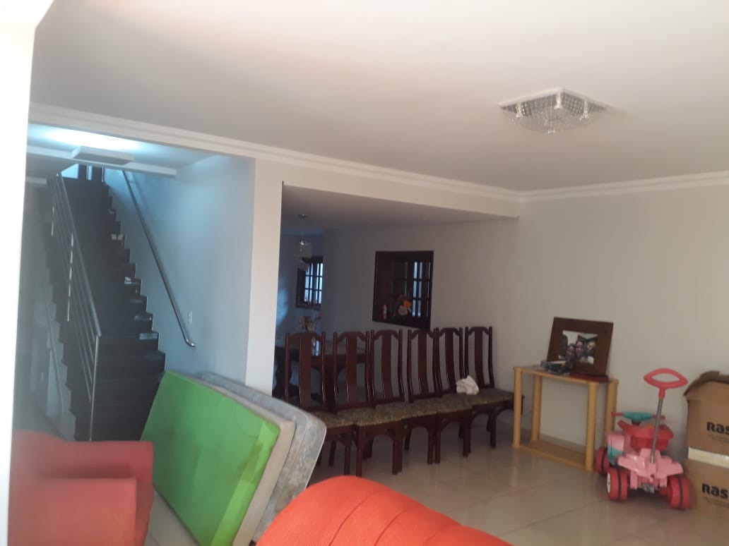 Casa à venda com 7 quartos, 500m² - Foto 10