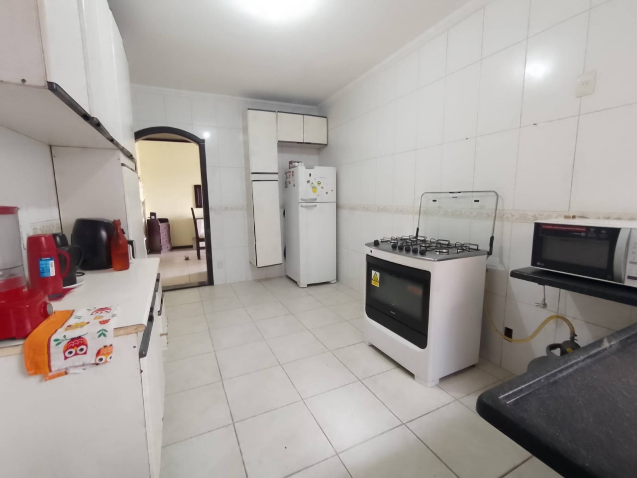 Casa à venda com 3 quartos, 240m² - Foto 10