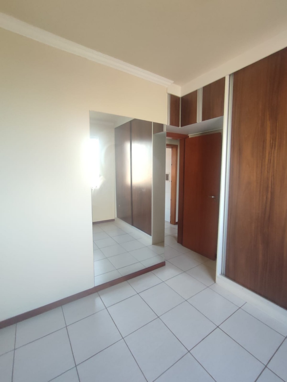 Apartamento à venda com 2 quartos, 55m² - Foto 7