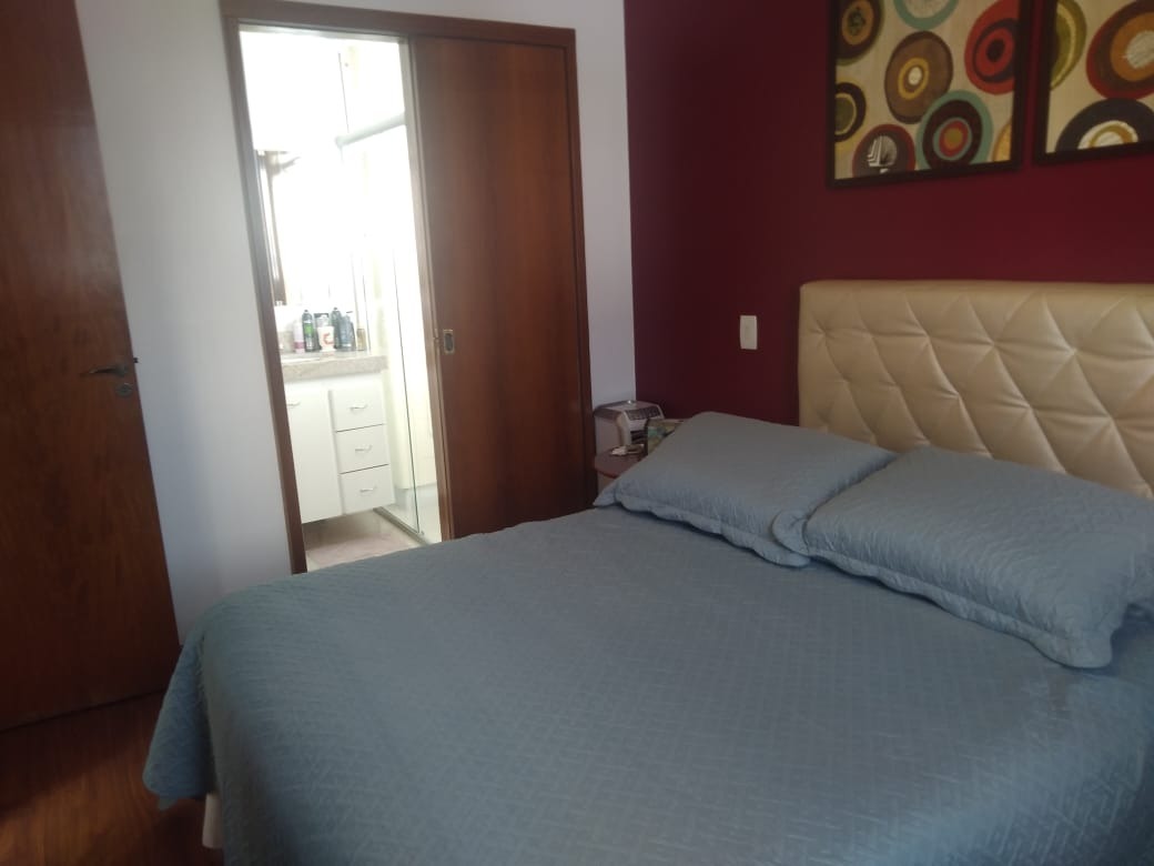 Apartamento à venda com 3 quartos, 80m² - Foto 11