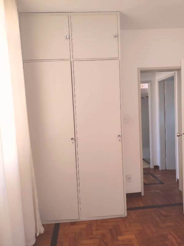 Apartamento à venda com 2 quartos, 70m² - Foto 18