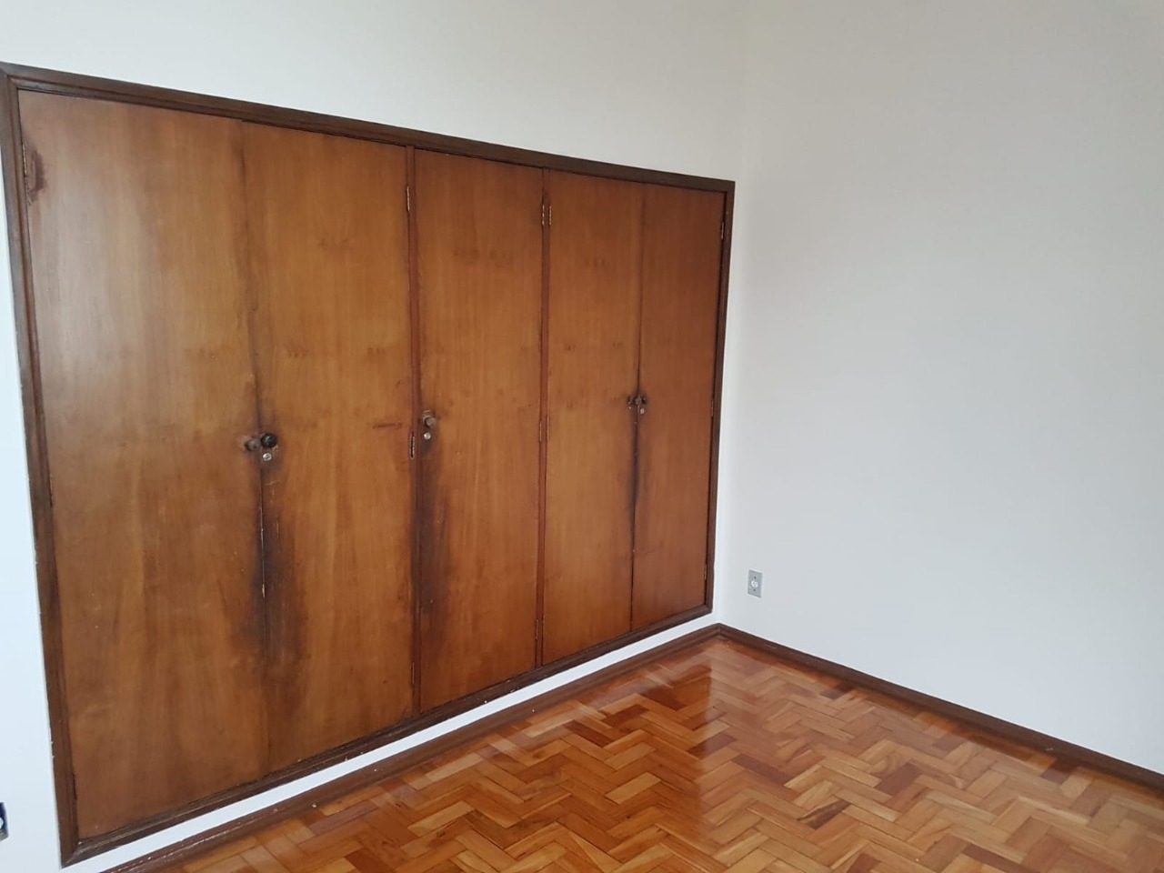 Apartamento à venda com 3 quartos, 112m² - Foto 23