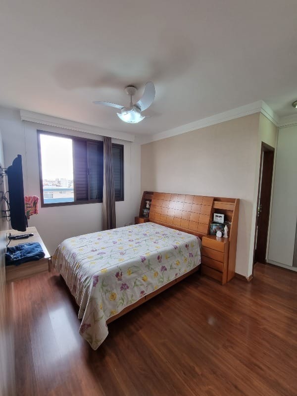 Apartamento à venda com 4 quartos, 118m² - Foto 4