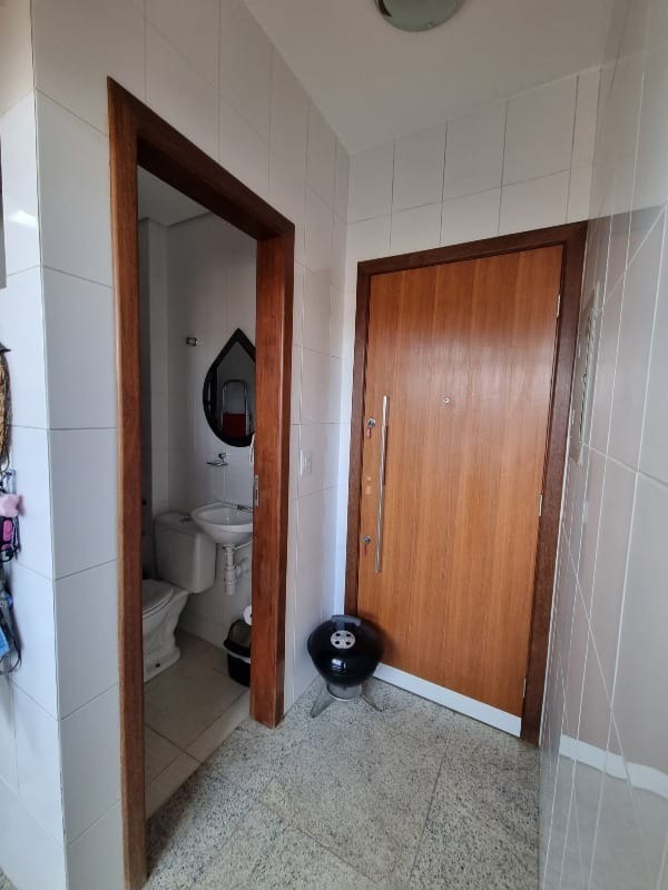 Apartamento à venda com 4 quartos, 118m² - Foto 9