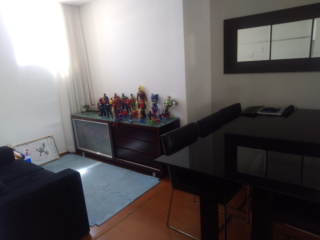 Apartamento à venda com 3 quartos, 90m² - Foto 4