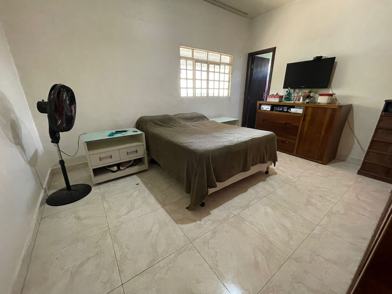 Casa à venda com 3 quartos, 360m² - Foto 16