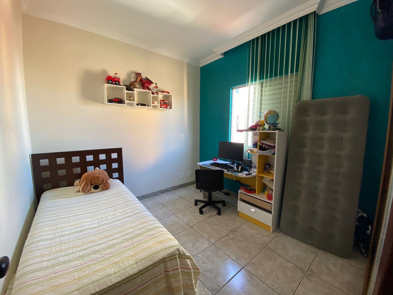 Apartamento à venda com 3 quartos, 84m² - Foto 2