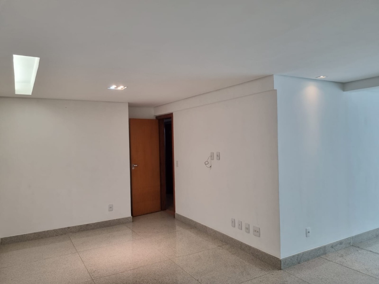 Apartamento à venda com 4 quartos, 115m² - Foto 13