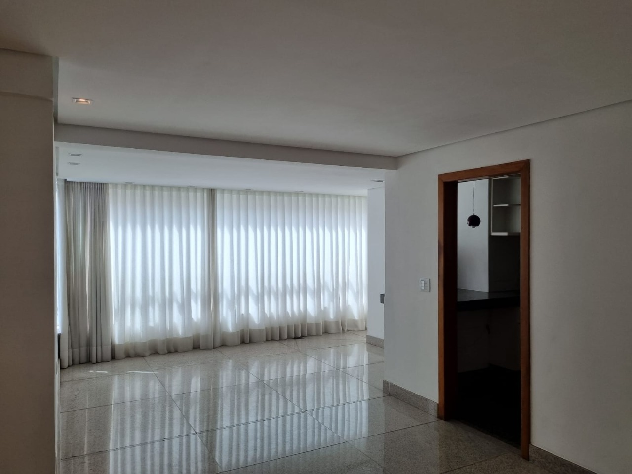 Apartamento à venda com 4 quartos, 115m² - Foto 14