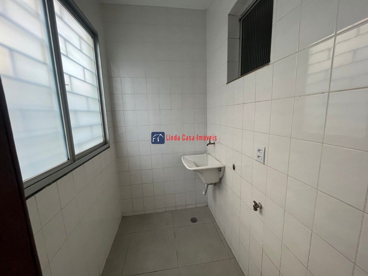 Apartamento à venda com 3 quartos, 75m² - Foto 5