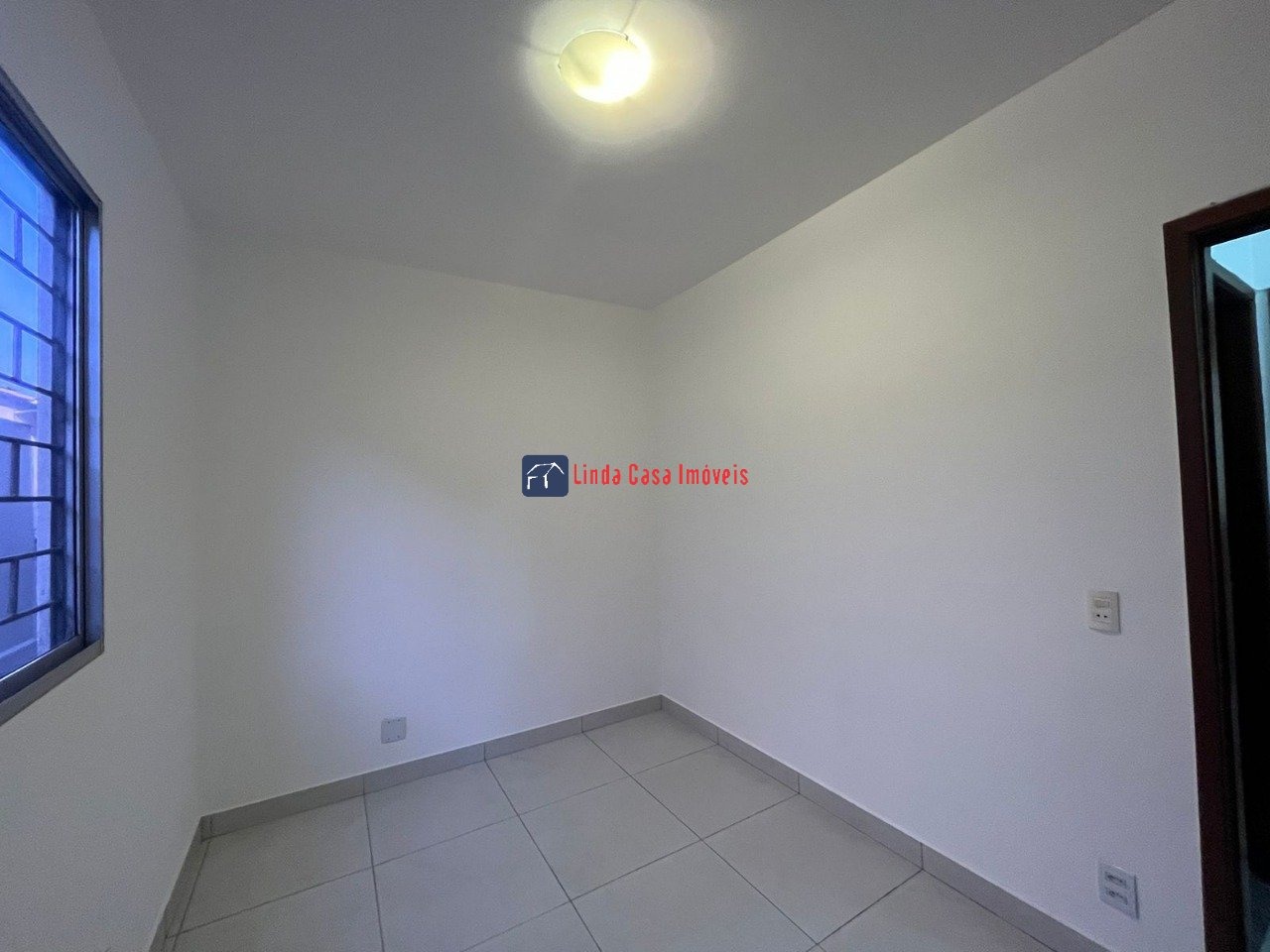 Apartamento à venda com 3 quartos, 75m² - Foto 11