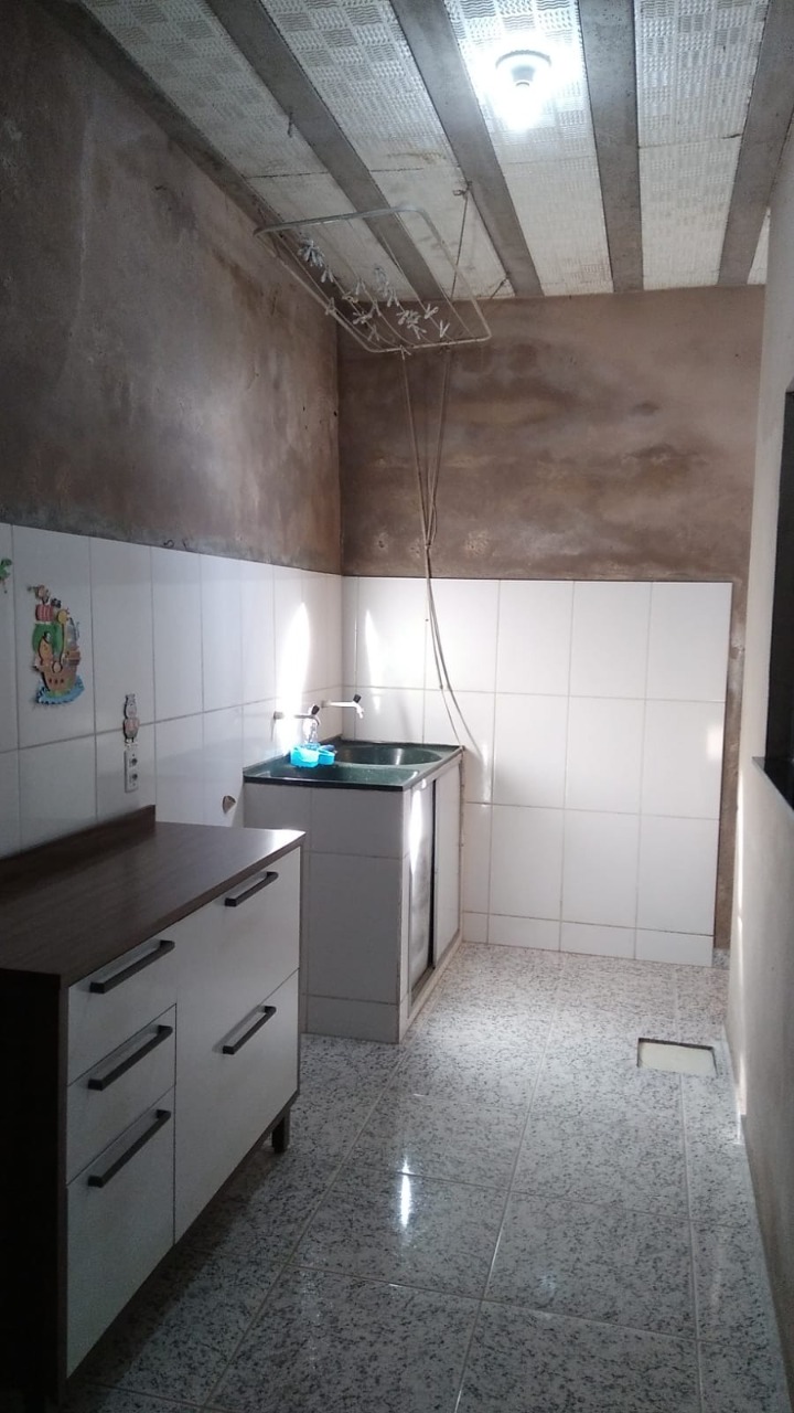 Casa à venda com 1 quarto, 65m² - Foto 11