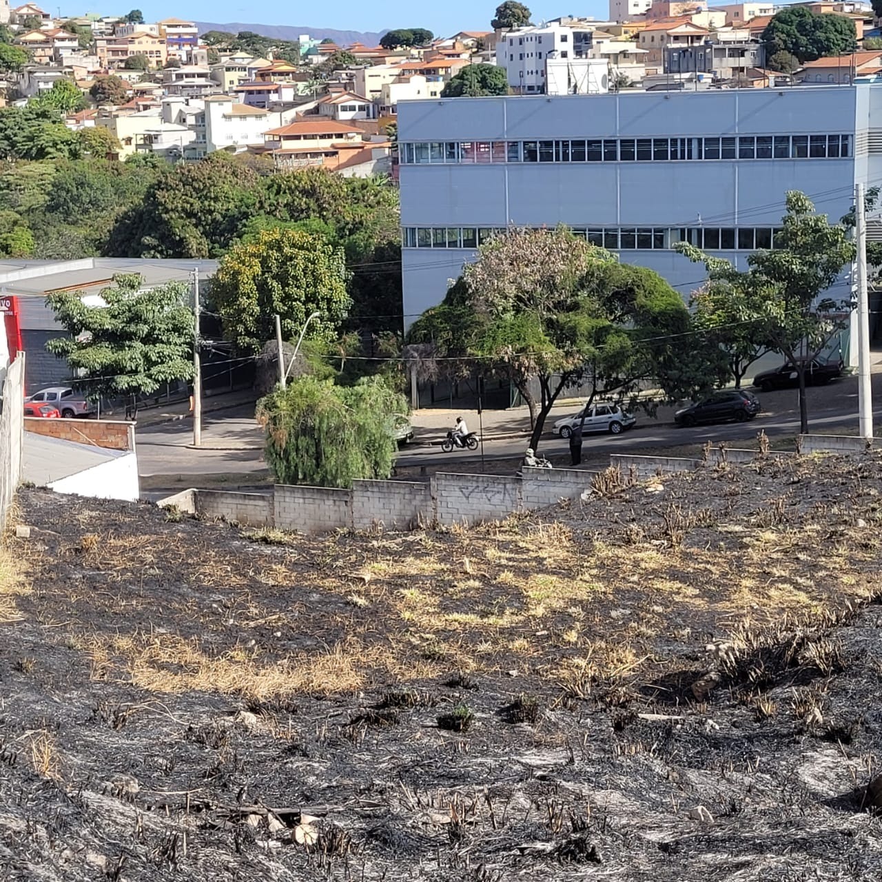 Terreno à venda, 1981m² - Foto 4