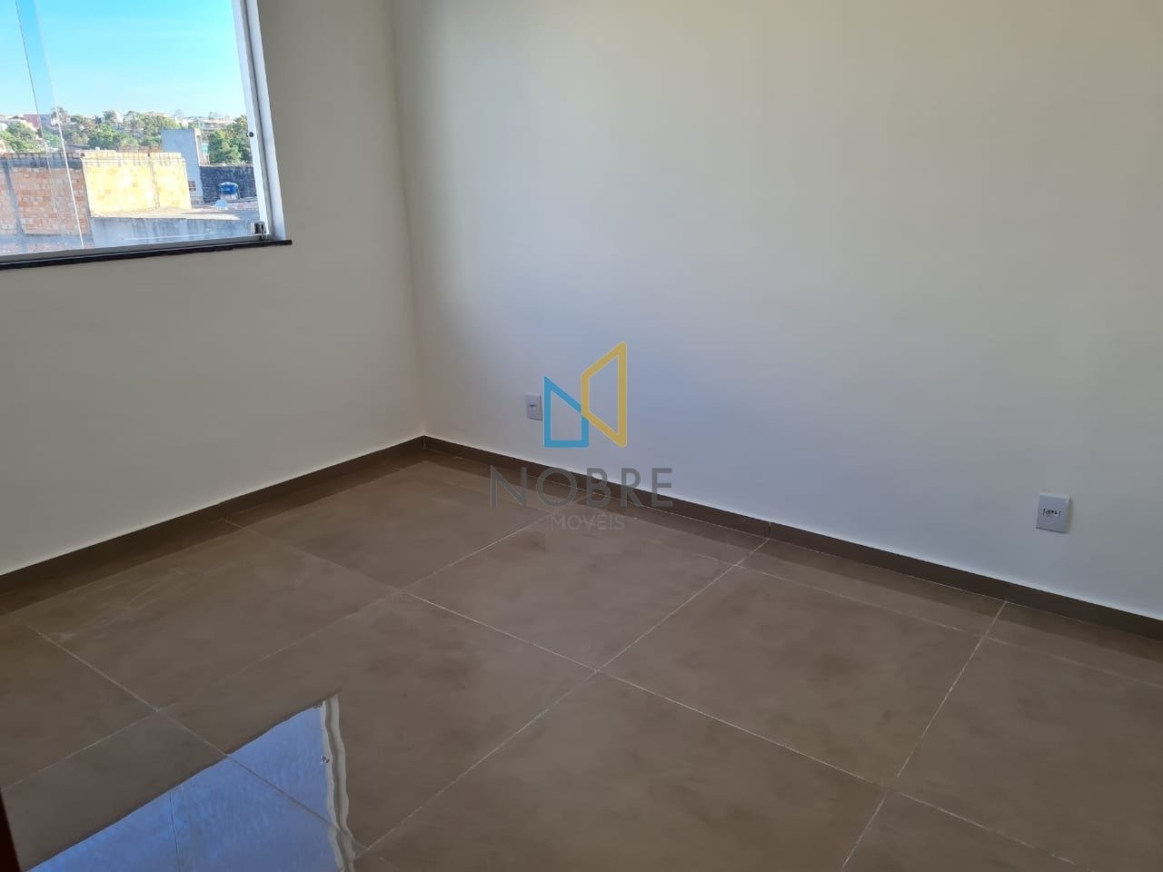 Casa à venda com 2 quartos, 57m² - Foto 13