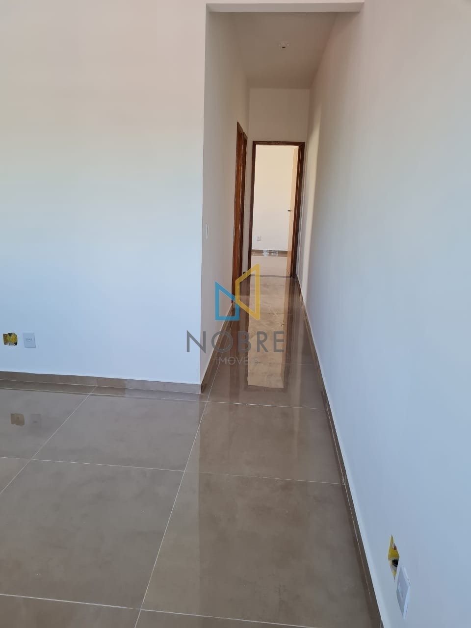 Casa à venda com 2 quartos, 57m² - Foto 14