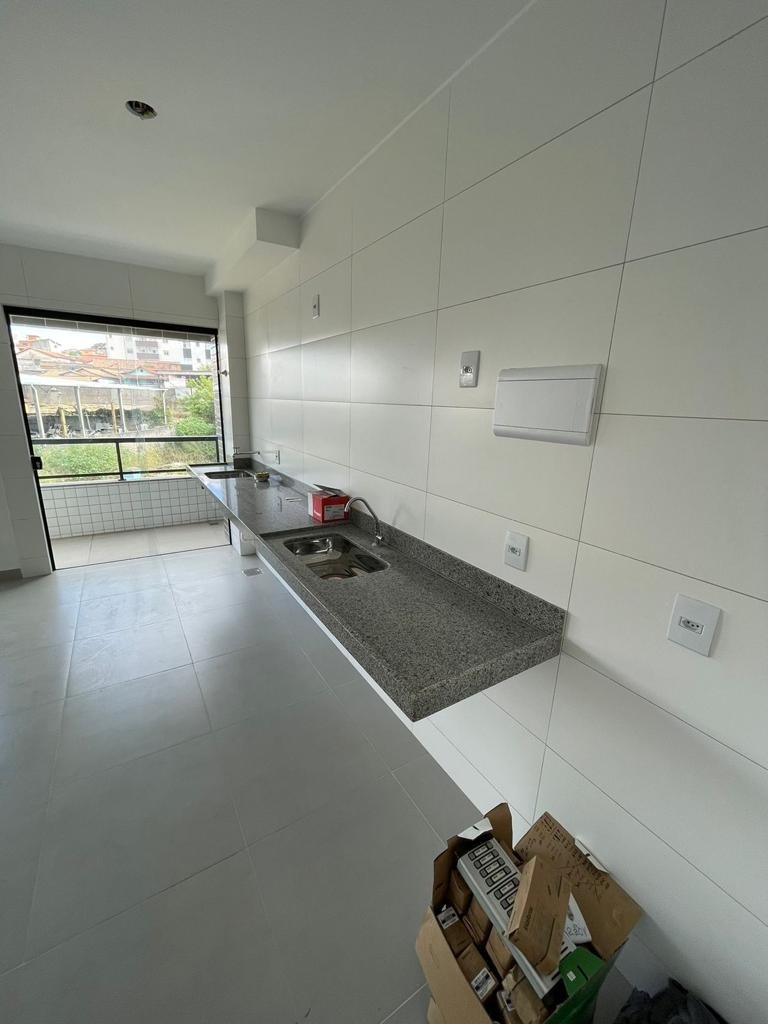 Apartamento à venda com 2 quartos, 62m² - Foto 6