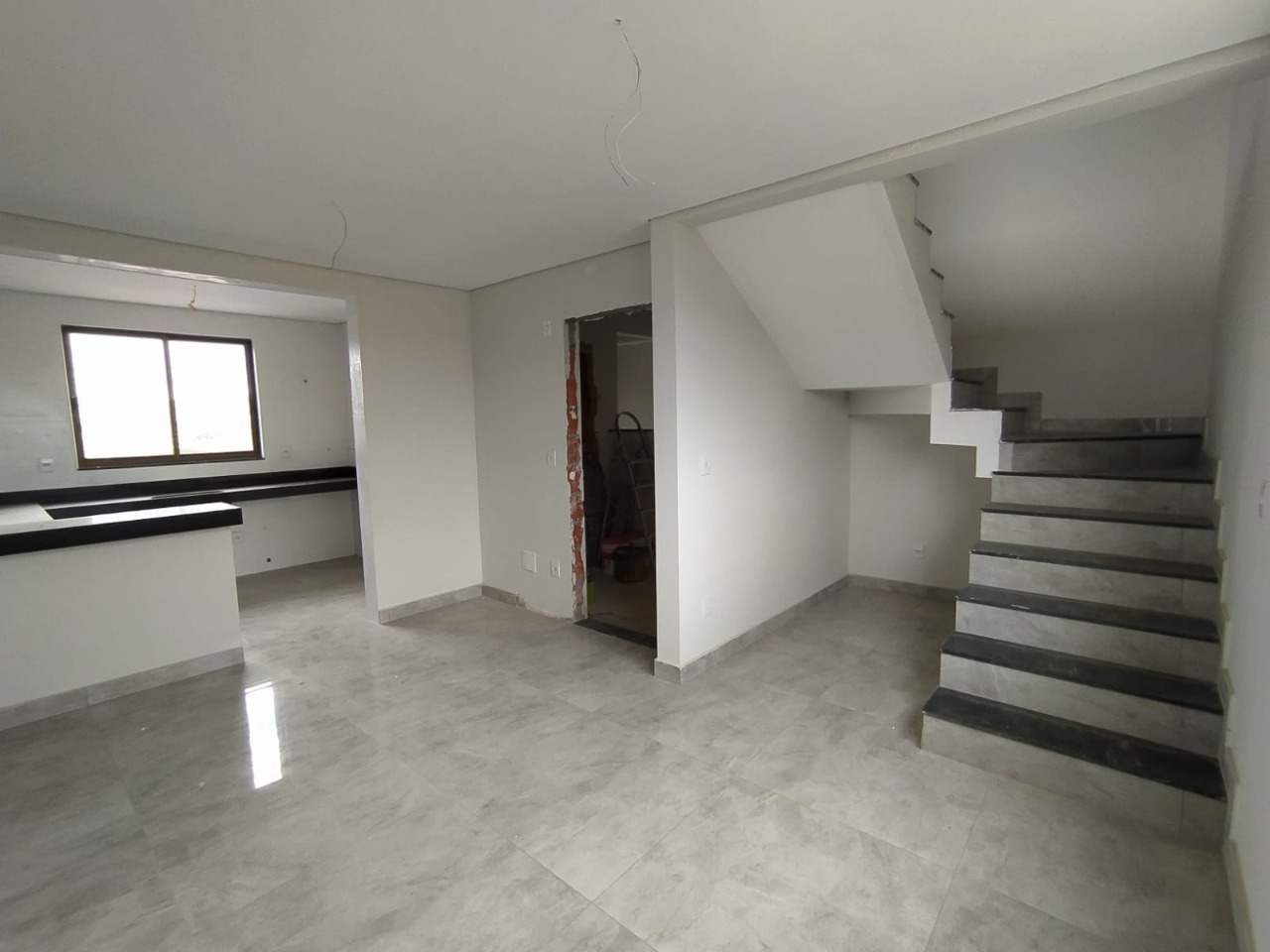 Cobertura à venda com 3 quartos, 160m² - Foto 1