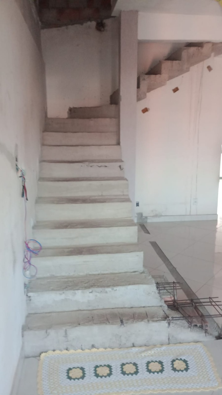 Casa à venda com 4 quartos, 360m² - Foto 16