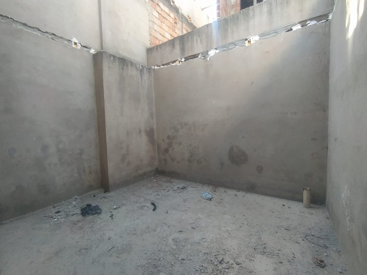 Casa à venda com 3 quartos, 200m² - Foto 14