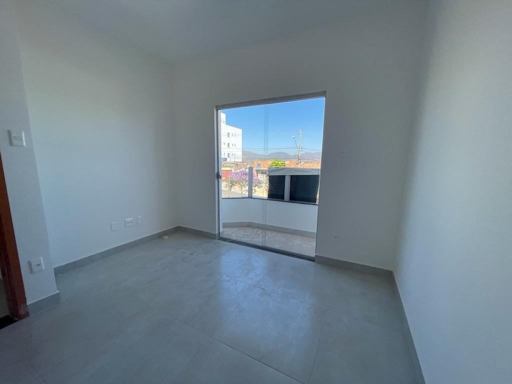 Apartamento à venda com 3 quartos, 61m² - Foto 5