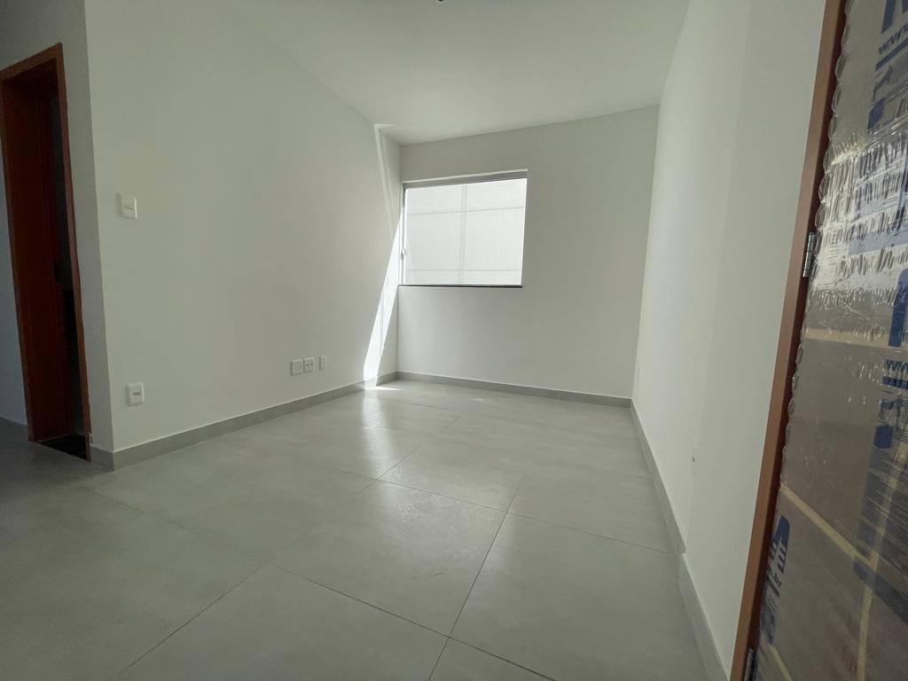 Apartamento à venda com 3 quartos, 61m² - Foto 9